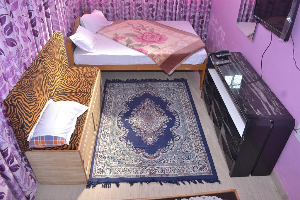 Hotel Sukh Sagar Inn Deoghar Værelse billede