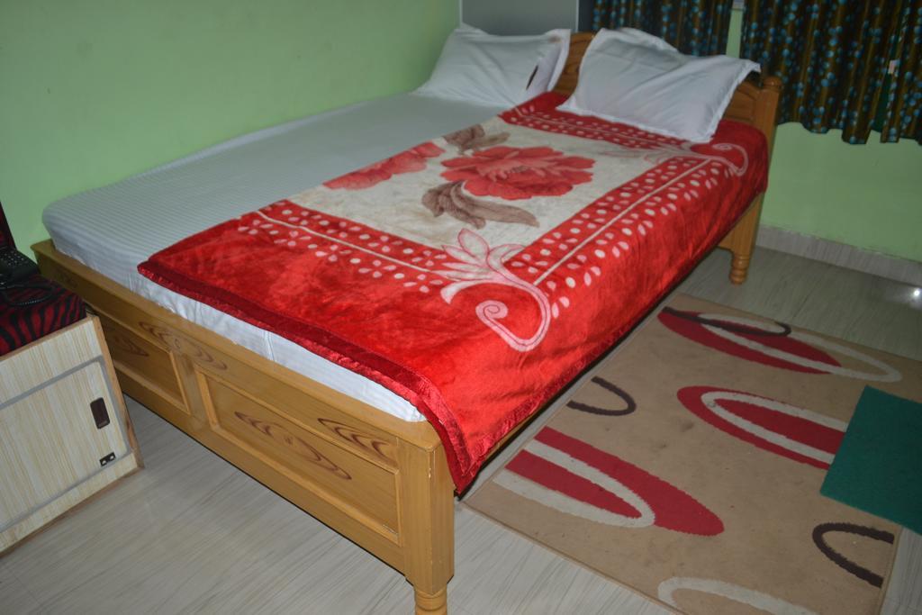Hotel Sukh Sagar Inn Deoghar Eksteriør billede